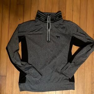 Grey PINK ultimate athleisure 1/4 zip. Zippers in perfect shape.